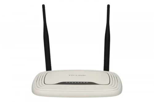 TP-LINK WR841N router xDSL WiFi N300 (2.4GHz) 1xWAN 4x10/100 LAN 2x5dBi (SMA)
