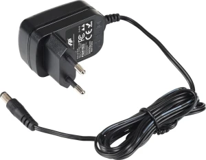 AKYGA Universal power adapter AK-TB-22 5.0V / 2.0A 10W 5.5 x 2.1 mm 1.5m